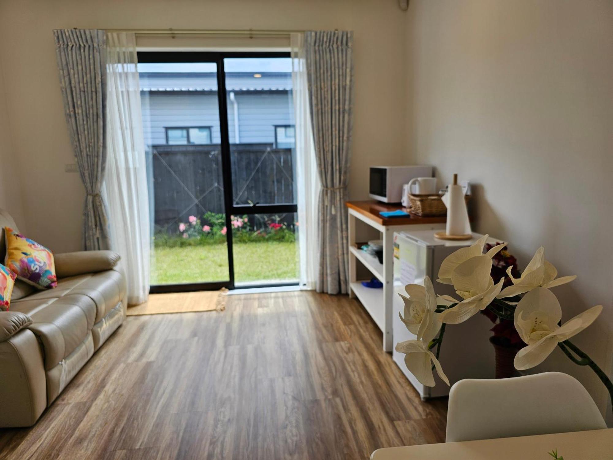 Apartamento Tui Nest Garden Unit Silverdale Exterior foto